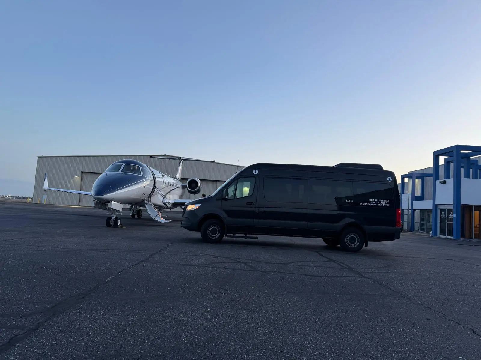 airport gallery #2 in New York